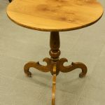 818 1402 PEDESTAL TABLE